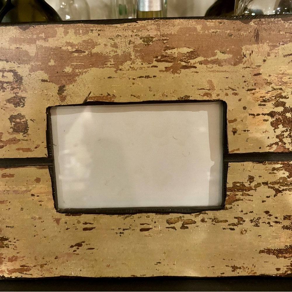 Z Gallerie Green/Brown Rustic Picture Frame. Size 13x8.5. Holds 3.5 x 5.5 photo